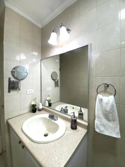 Apartamento Con Excelente Ubicacion! Hasta 4 Personas Apartment ปานามาซิตี้ ภายนอก รูปภาพ